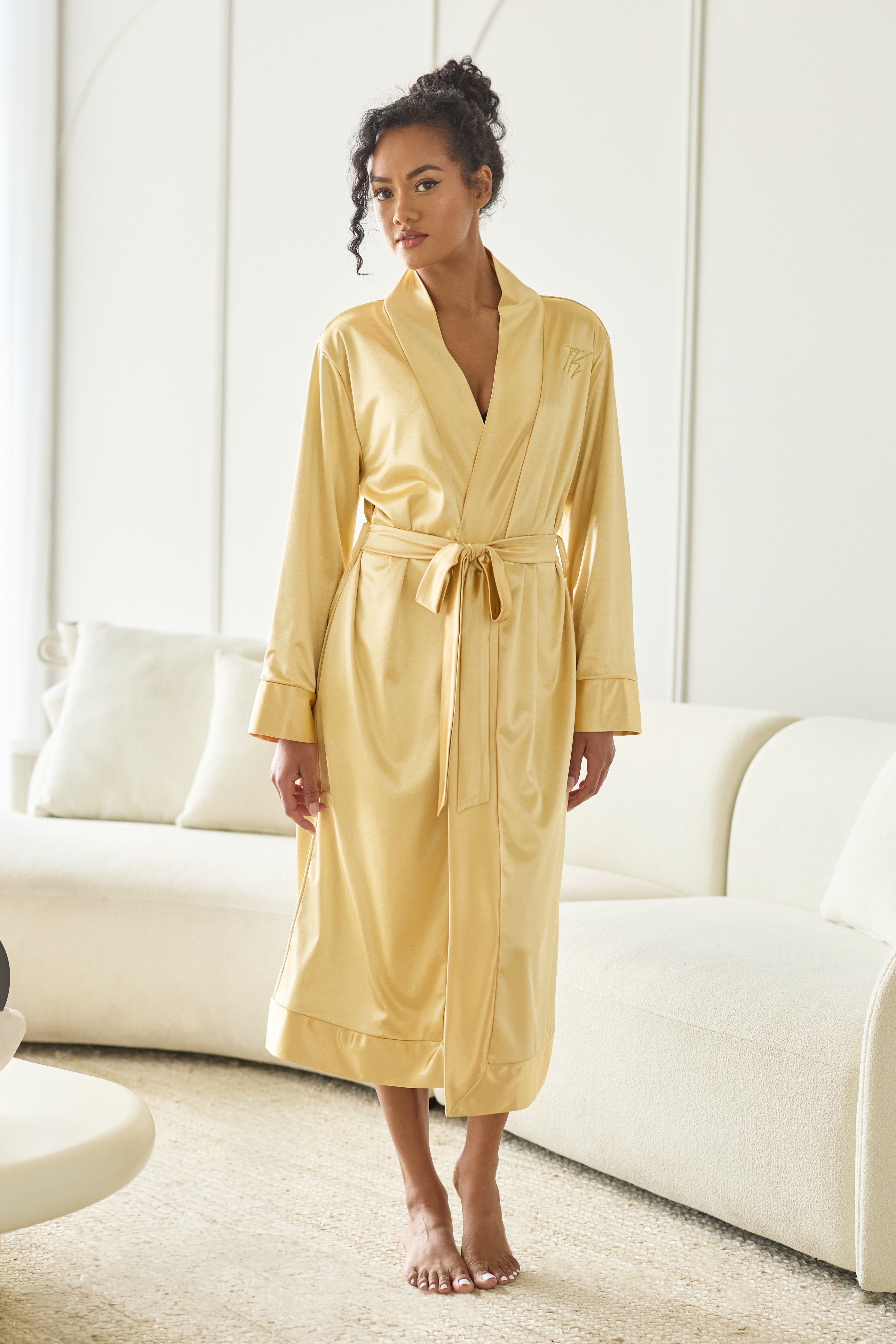 Robe - Sunlit Gold